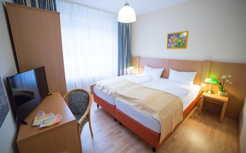 Berghotel Tambach Luaran gambar