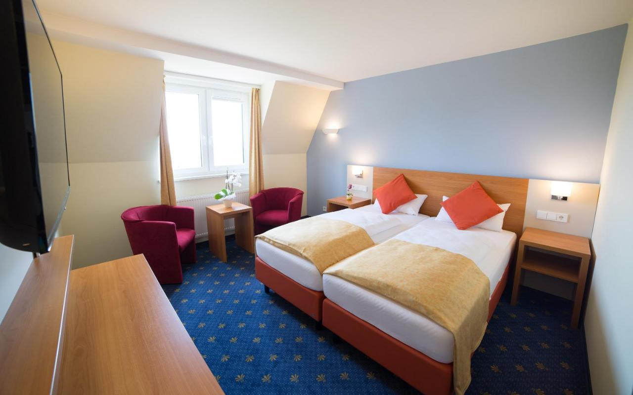 Berghotel Tambach Luaran gambar
